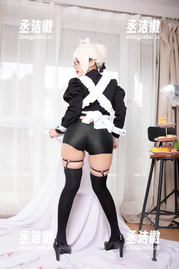 洛璃LoLiSAMA 洛璃LoLiSAMA的蒂法护士:给你一剂美图,保证愉快!