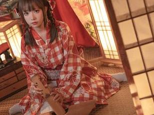 看！爆机少女喵小吉无圣光下的胡桃写真，暗潮汹涌