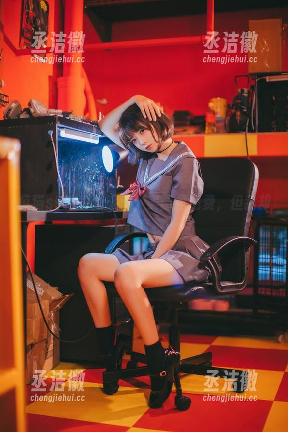 疯猫ss 疯猫ss的瑜伽旅行:美图虽免费,但我却不忍直视…