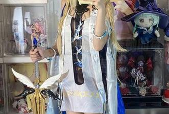 白栎Shirly的美足合集：看她的每一步都在洒下小星光
