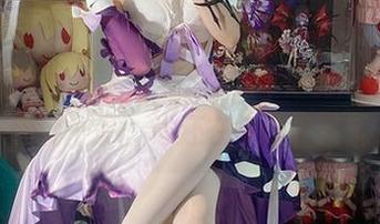 最新黑丝分享，白栎Shirly你的造型又让人眼前一亮，谁还在争论审美呢？