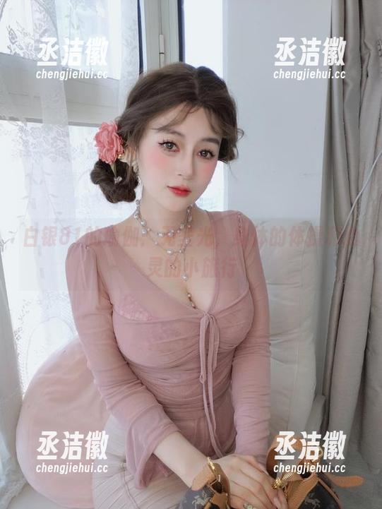 白银81 白银81的瑜伽:无圣光,身体的体操和心灵的小旅行