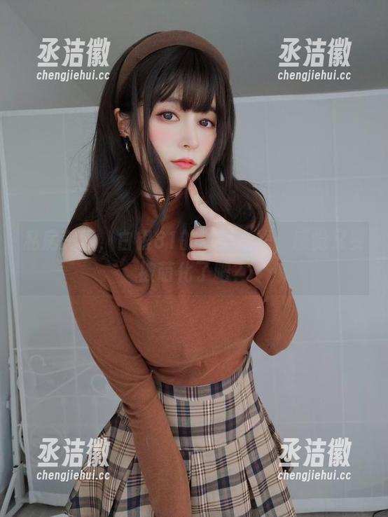 白银81 私房美图,白银81的甜美后辈,感觉又要被萌化了吧?