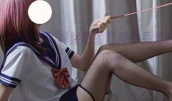 微密圈 – 当你看到禅院熏的红裙作品集时，脑海里是否也在下雨？