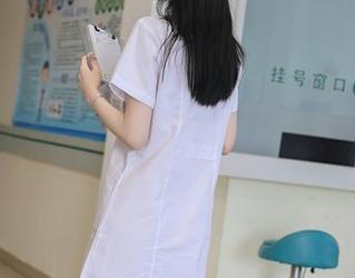 秀人网 – 定制内衣如此自由，明日花桃桃还真懂，图片值得一看！