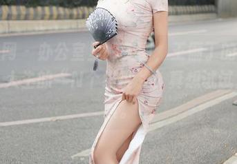 秀人网 – 办公室里的美图，王俪丁的一小步，人生的“N个维度”，真想试试那场景。