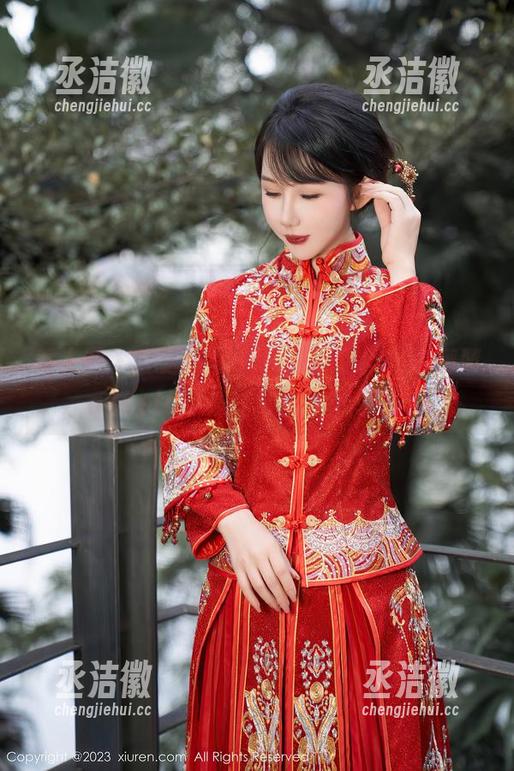 秀人网-玛鲁娜Manuela 秀人网 - 一边学习,一边福利!玛鲁娜Manuela学姐图集的多重享受!