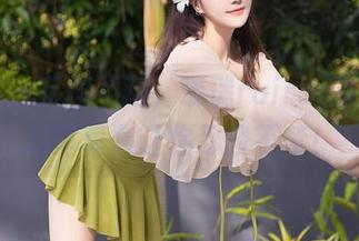 秀人网 – 有趣不断，瑞瑞ruirui的美足精选写真集让你忍俊不禁！
