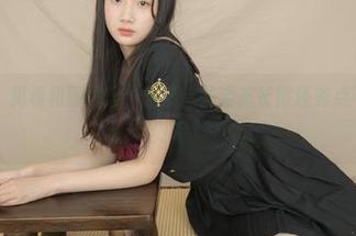 紧急企划 – 见希和服图集，光看这些姿态长得还有点不一样的感觉呢。