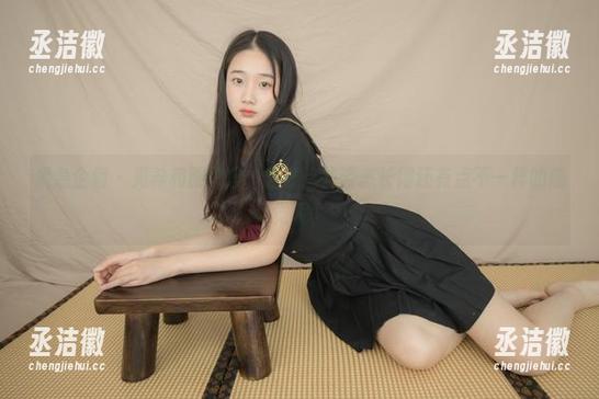 紧急企划-见希 紧急企划 - 见希和服图集,光看这些姿态长得还有点不一样的感觉呢。