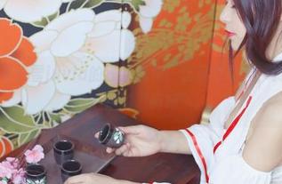 微密圈 – 羊小雪juvia的独特视角：这是个女孩，资源居然让我心里叫“呵呵”。