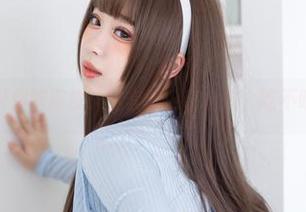 胡桃喵带你吃蜜桃：这套图分享出来，吃不吃全看你