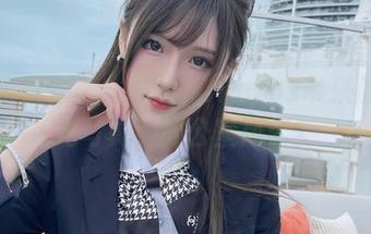 秘书的模样——腐团儿Ikaros带来的无圣光写真，办公室风云？