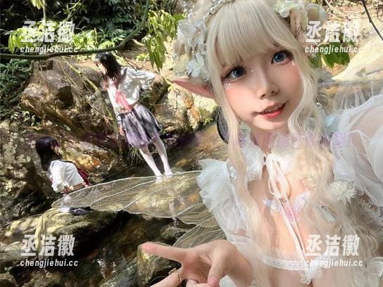自闭颜球球 你见过自闭颜球球的吉他妹妹吗?高清图册等你来翻!
