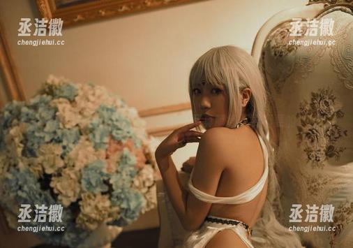 蓝小沂KiKi 被蓝小沂KiKi的可爱全套写真萌得不要不要的