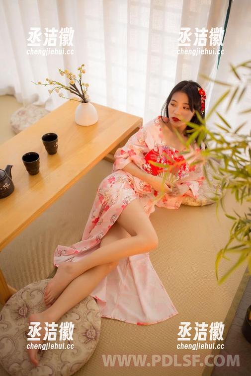 轰趴猫-陈雅漫 轰趴猫 - 来瞧瞧!无圣光的陈雅漫长腿合集,不出意外会让你歪头。
