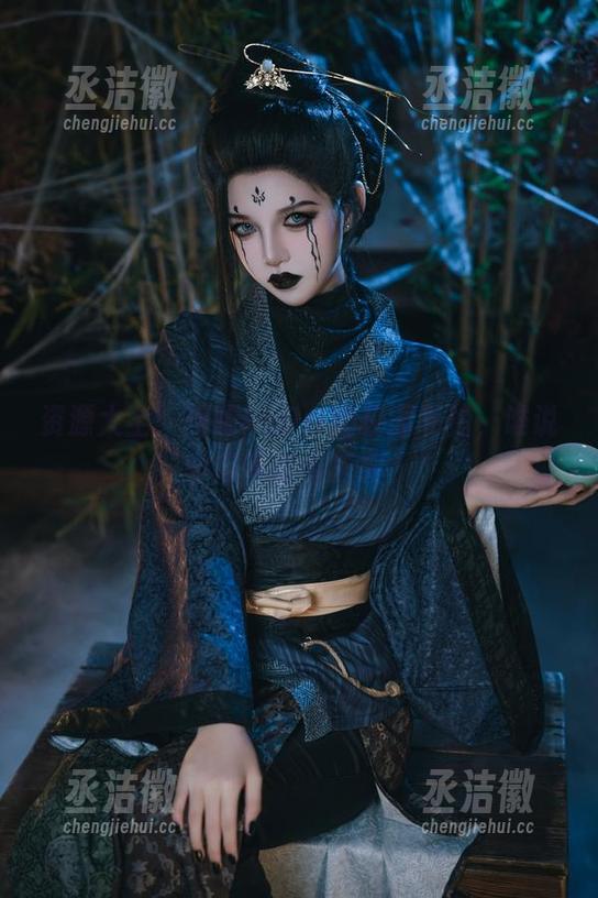 阿薰kaOri 资源大全:阿薰kaOri的校园私拍,谁说学习不能有乐趣?