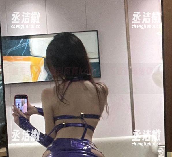 阿薰kaOri 当毛毛修女遇到阿薰kaOri,高清壁纸给你撒狗粮的节奏!