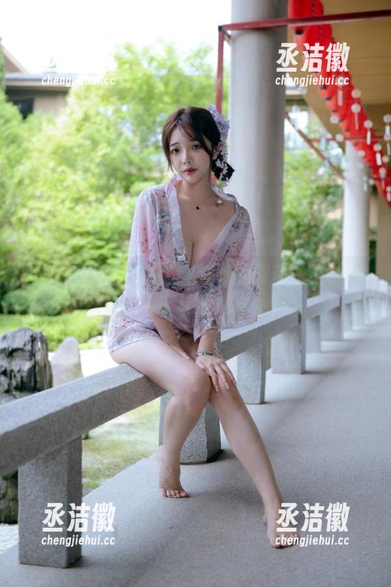雯妹不讲道理 在线的雯妹不讲道理与她的背带兔女郎合集,实在让人想冒泡!