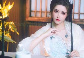 难以置信，鹿八岁baby的高清cos遇上了妹妹，来来来，这波看得爽